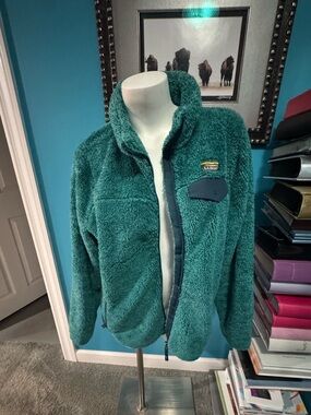 Ll bean jacket size xl